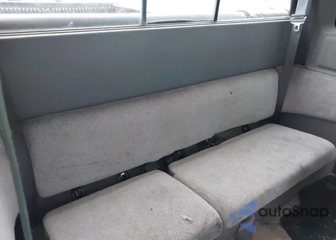 1995 Dodge Dakota z USA, uszkodzony, nr VIN 1B7GG23X9SS104721